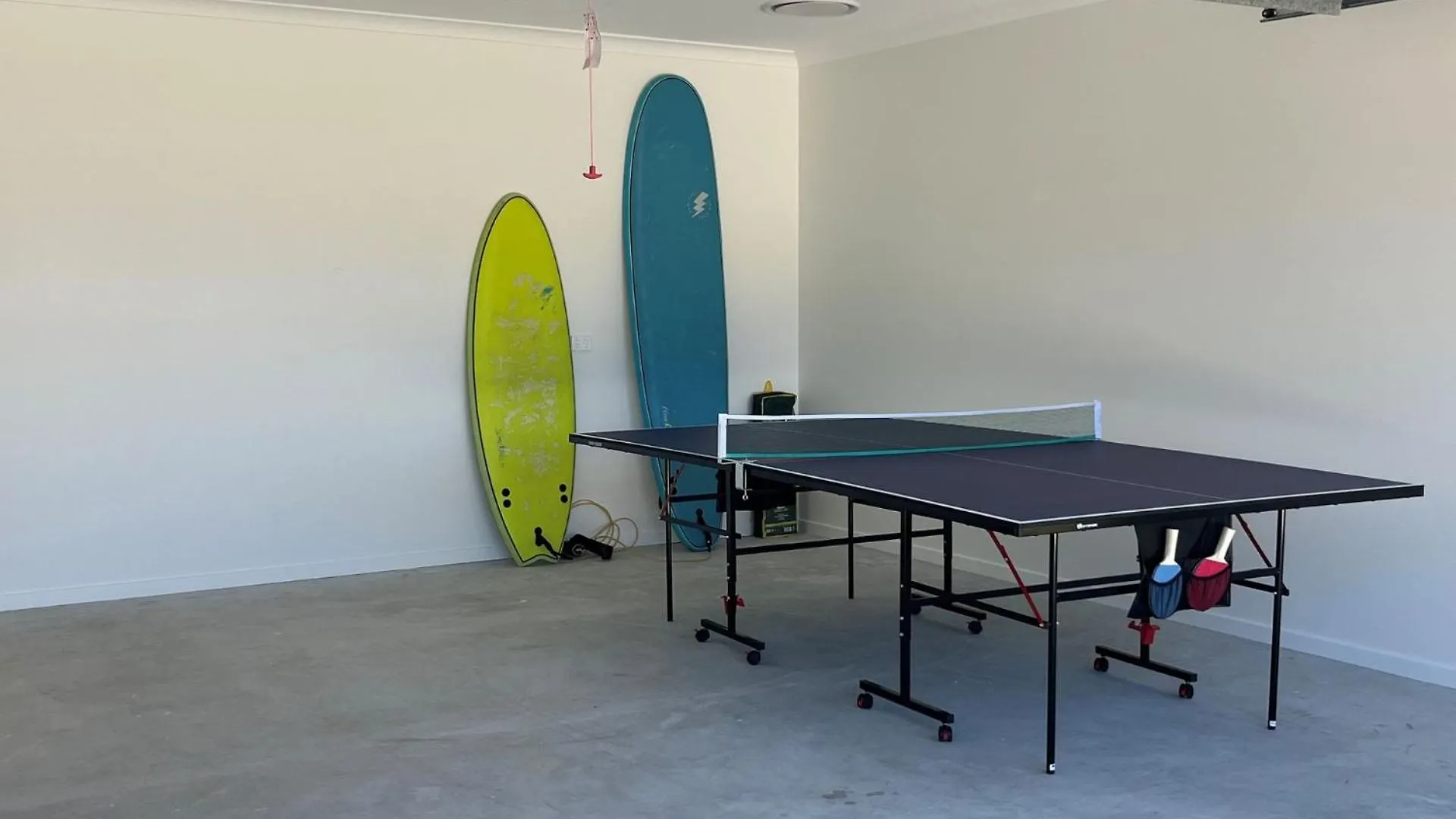 Holiday home 6 Yeri Drive - Rainbow Shores. Aircon. Pets Welcome. Walk To Beach Rainbow Beach
