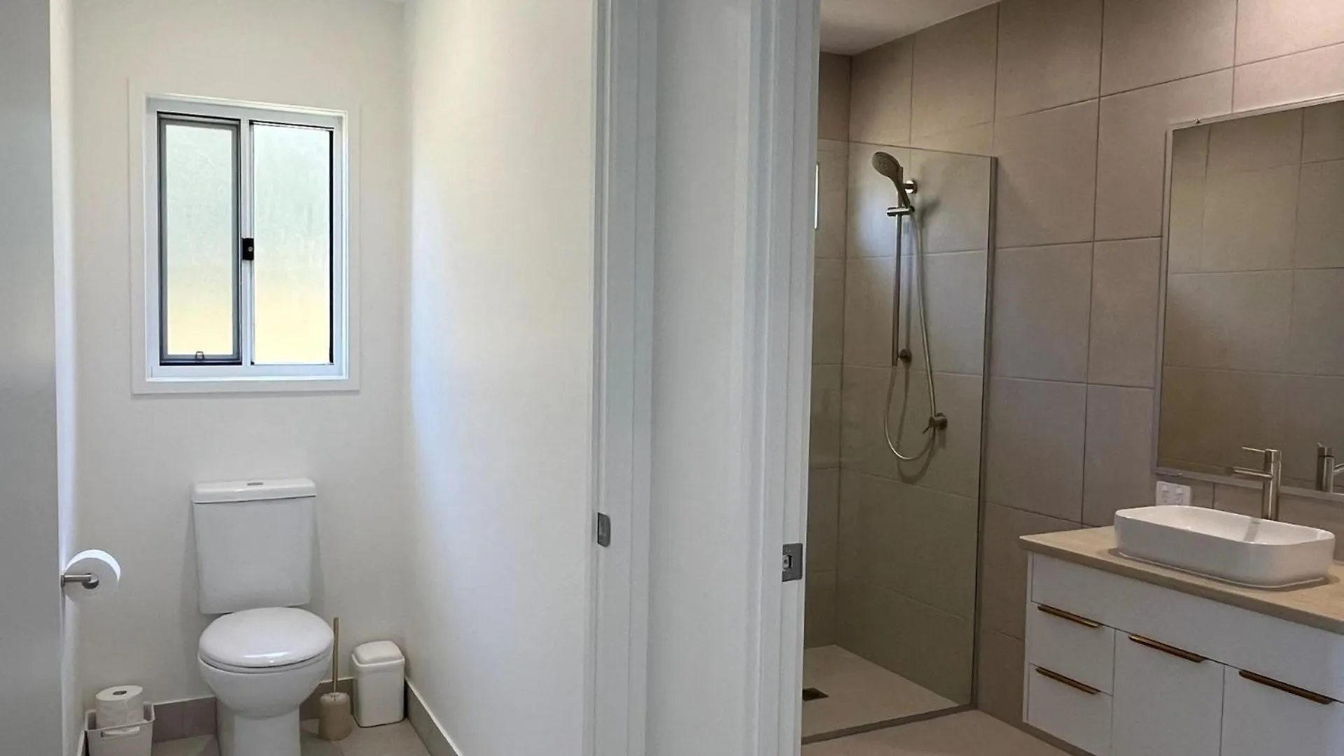 6 Yeri Drive - Rainbow Shores. Aircon. Pets Welcome. Walk To Beach Rainbow Beach 0*,