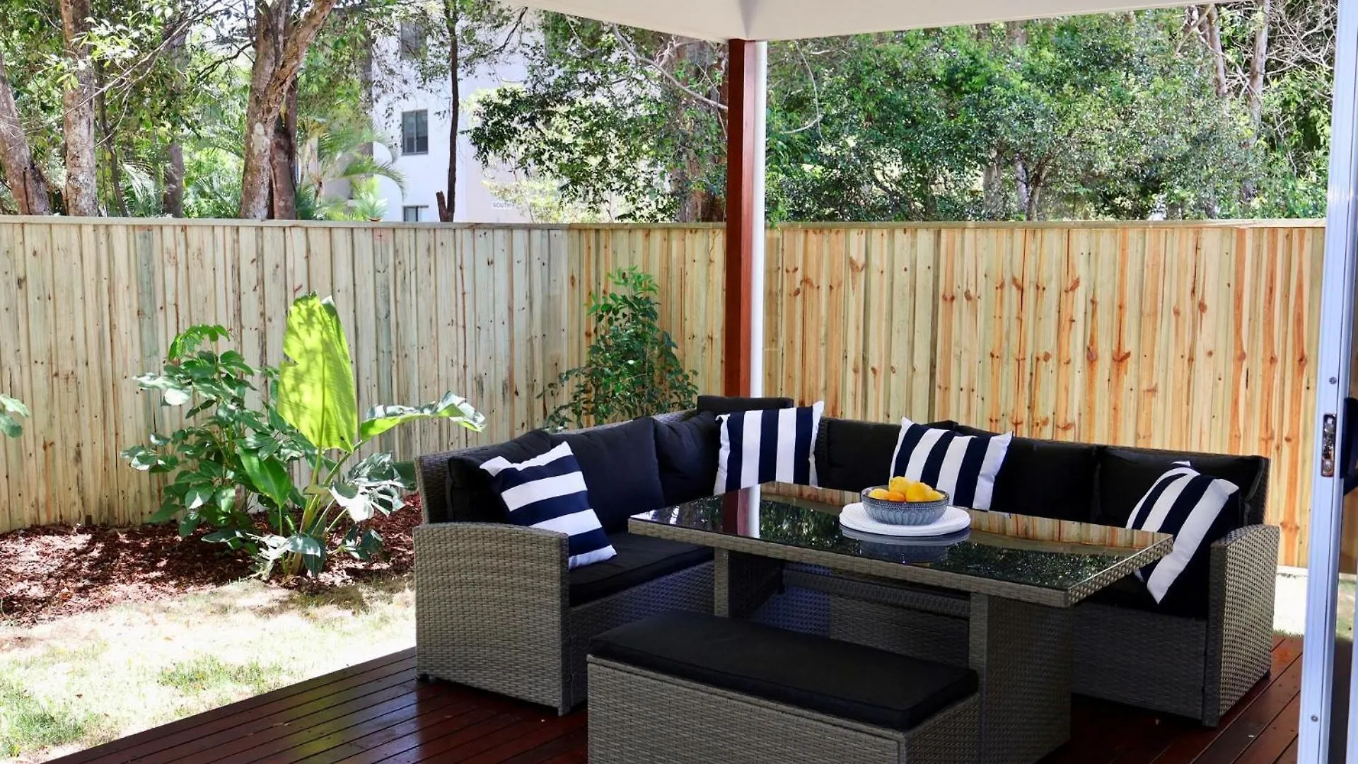 6 Yeri Drive - Rainbow Shores. Aircon. Pets Welcome. Walk To Beach Rainbow Beach